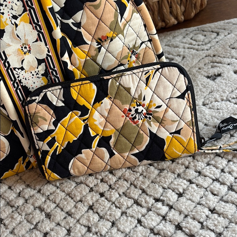LIKE NEW Vera Bradley Black and Yellow Floral Wallet Wristlet